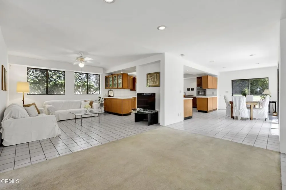 1742 Hill Drive South Pasadena, CA 91030