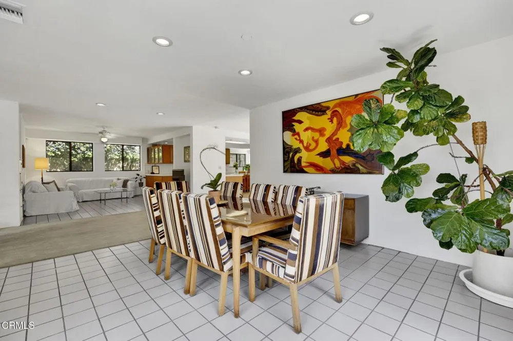1742 Hill Drive South Pasadena, CA 91030