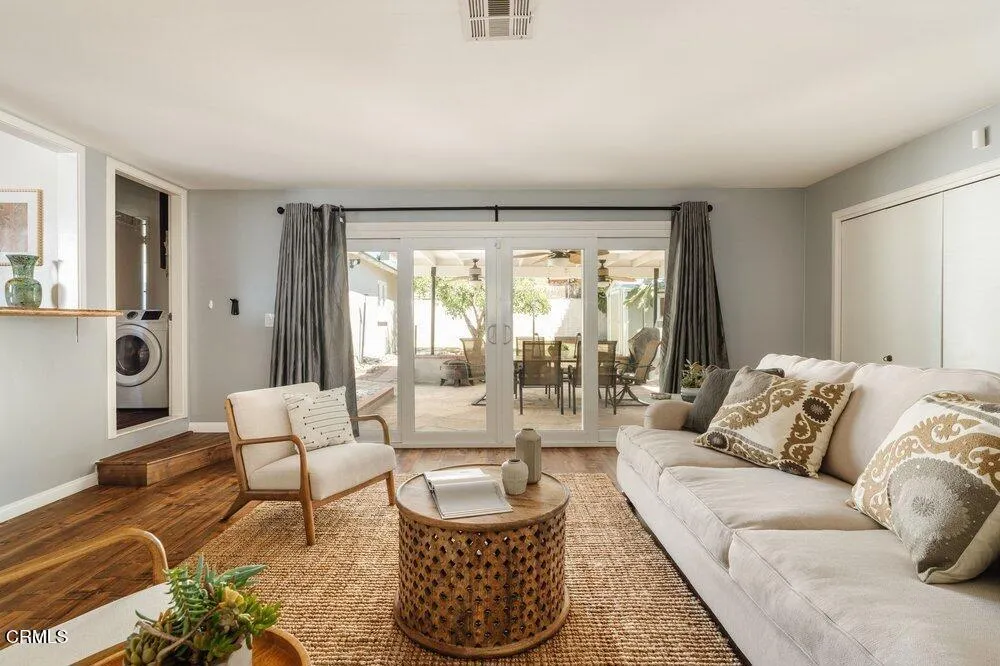 245 Laun Street Altadena, CA 91001
