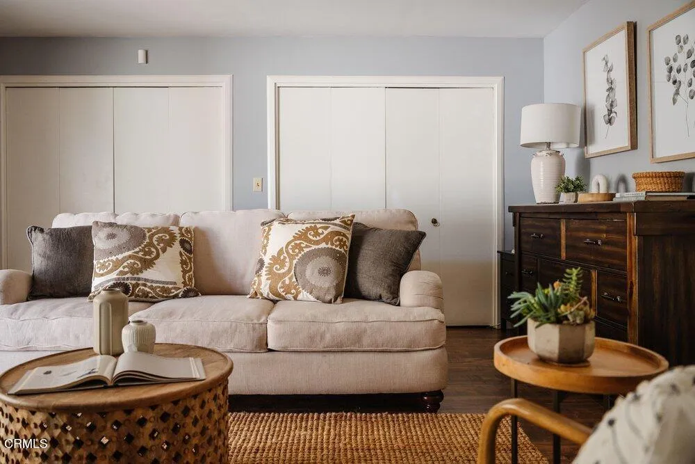 245 Laun Street Altadena, CA 91001
