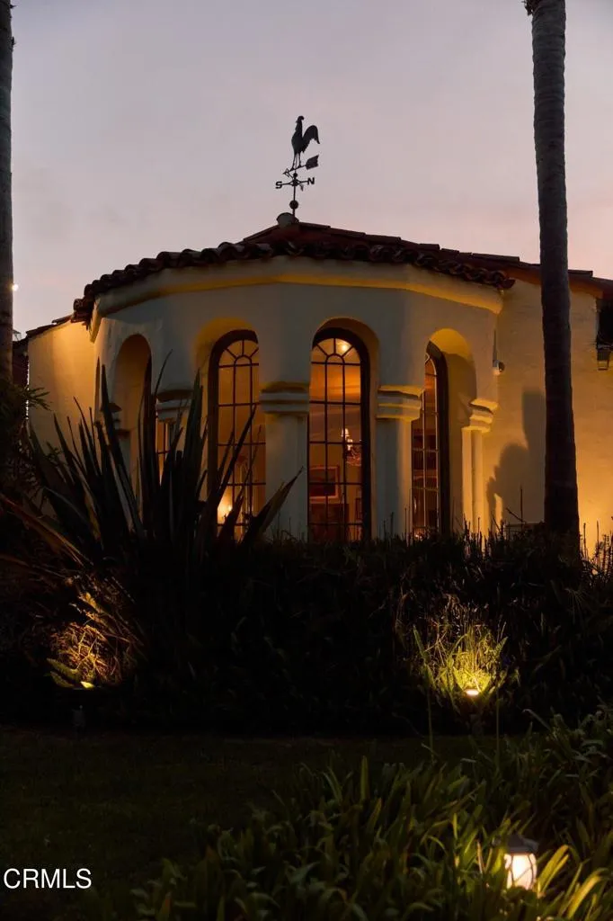 913 Burnside Avenue Los Angeles, CA 90036