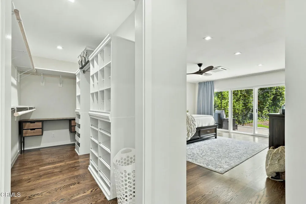 4356 Bel Aire Drive La Canada Flintridge, CA 91011