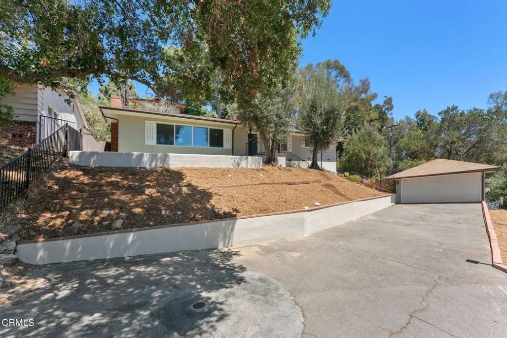 4405 Vista Place La Canada Flintridge, CA 91011