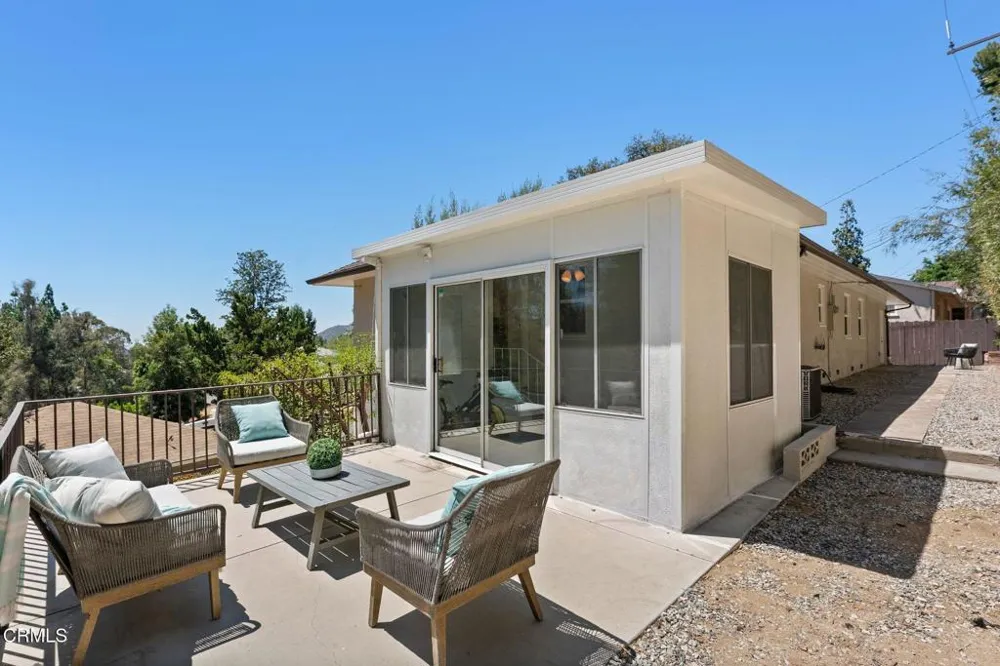 4405 Vista Place La Canada Flintridge, CA 91011