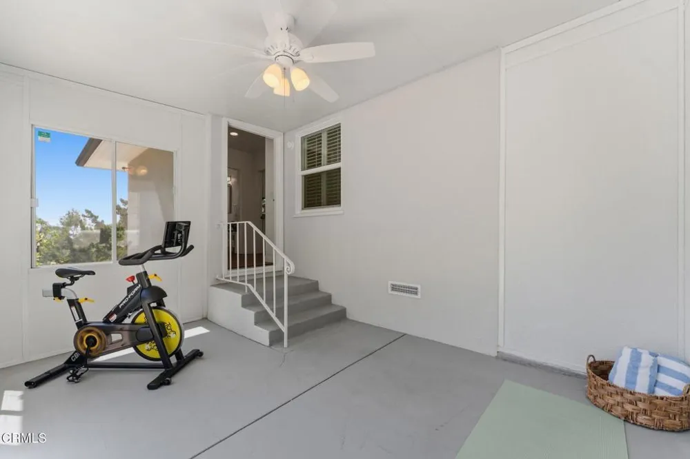 4405 Vista Place La Canada Flintridge, CA 91011