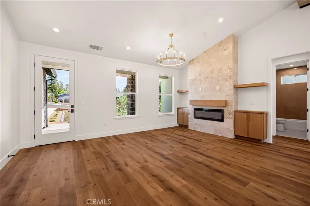 5871 Crestmoor Drive Paradise, CA 95969