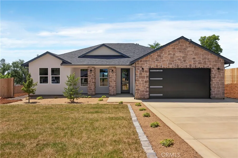 5871 Crestmoor Drive Paradise, CA 95969