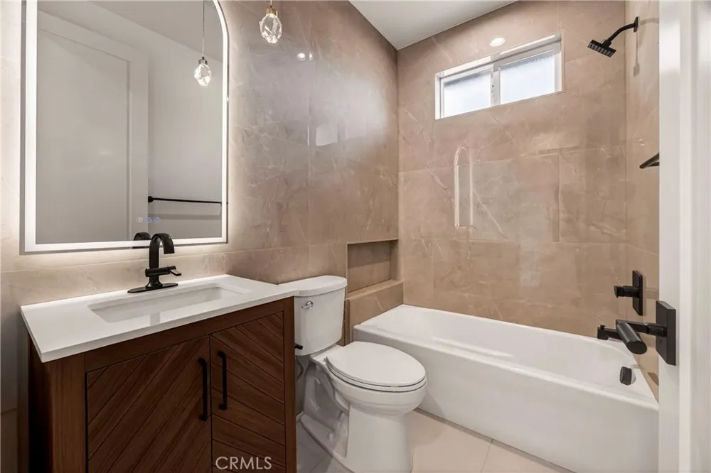 5871 Crestmoor Drive Paradise, CA 95969