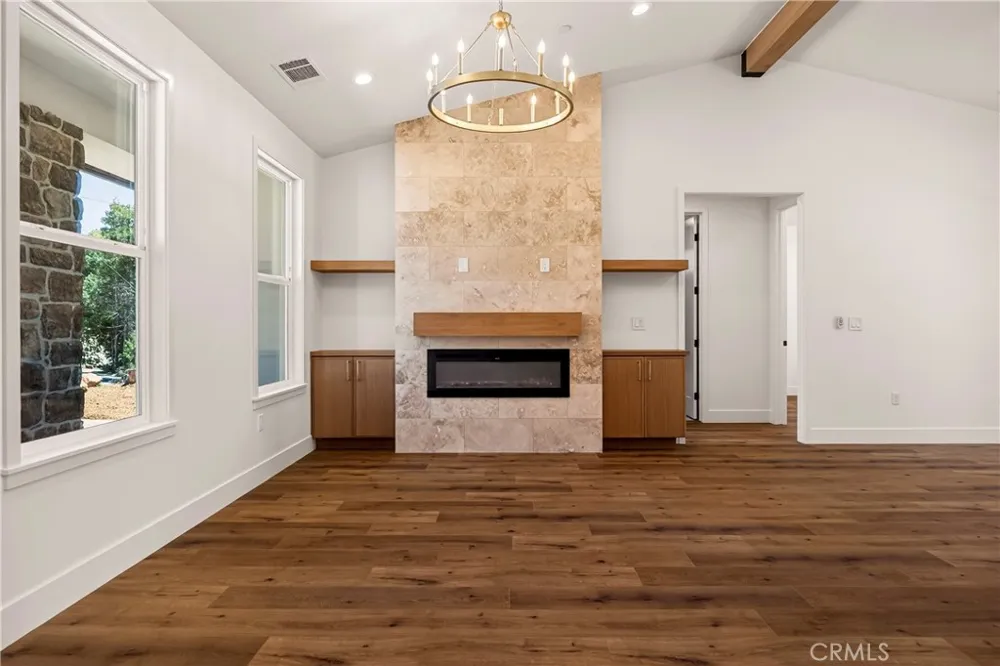 5871 Crestmoor Drive Paradise, CA 95969