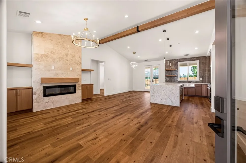 5871 Crestmoor Drive Paradise, CA 95969