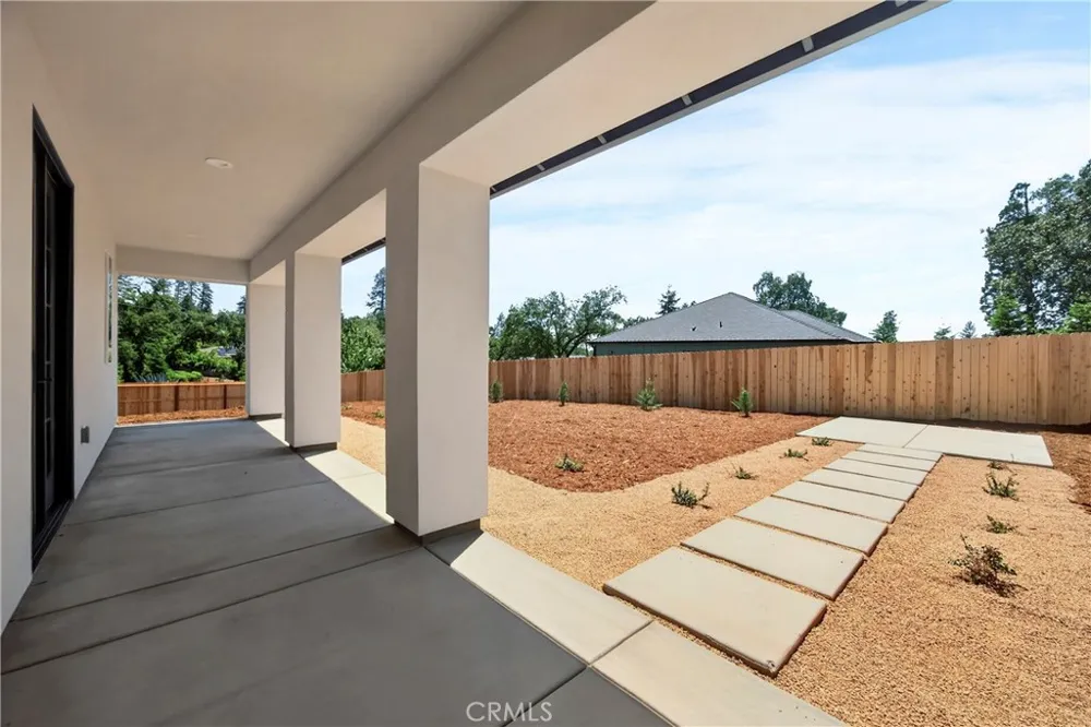 5871 Crestmoor Drive Paradise, CA 95969