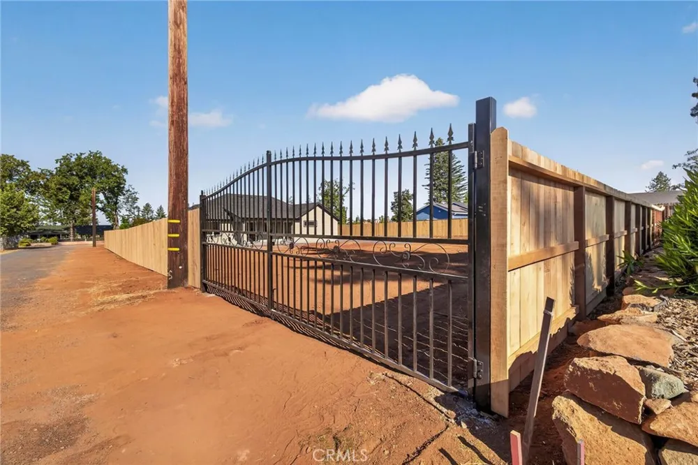 5456 Foster Road Paradise, CA 95969