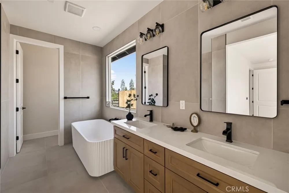 5456 Foster Road Paradise, CA 95969