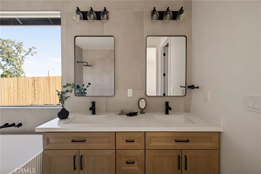 5456 Foster Road Paradise, CA 95969