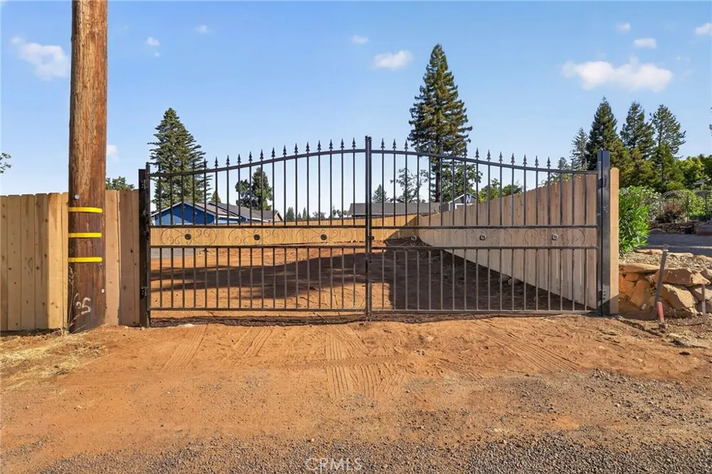 5456 Foster Road Paradise, CA 95969