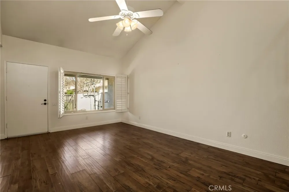24662 Golfview Drive Valencia, CA 91355