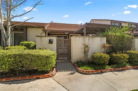 24662 Golfview Drive