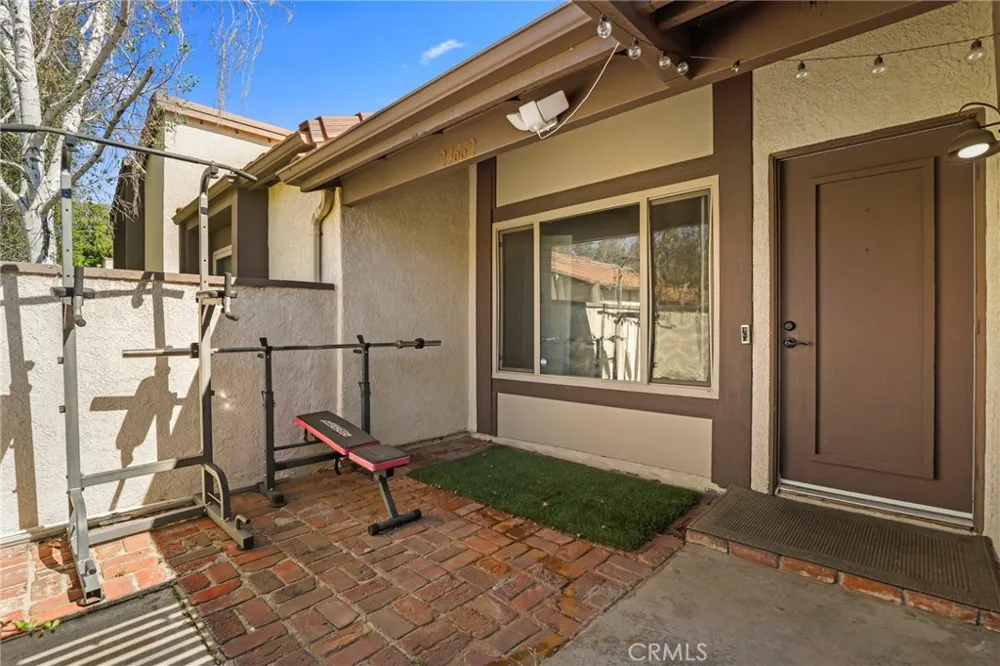 24662 Golfview Drive Valencia, CA 91355