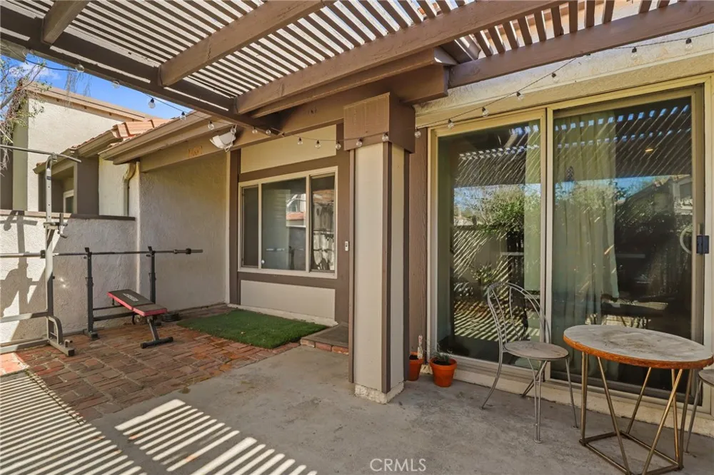 24662 Golfview Drive Valencia, CA 91355