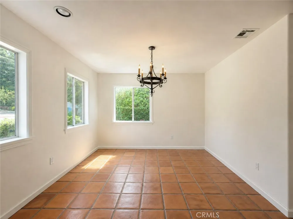 634 Alameda Street Altadena, CA 91001