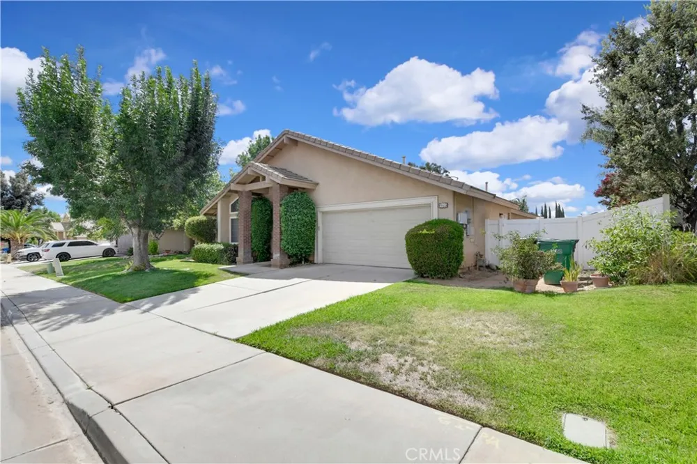965 Hardwick Beaumont, CA 92223