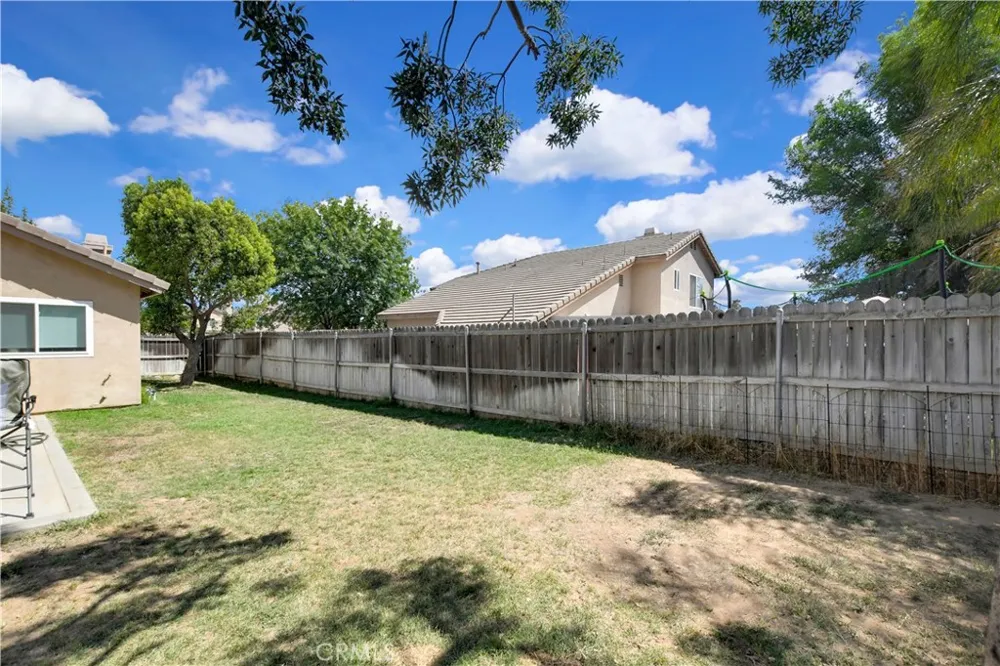 965 Hardwick Beaumont, CA 92223