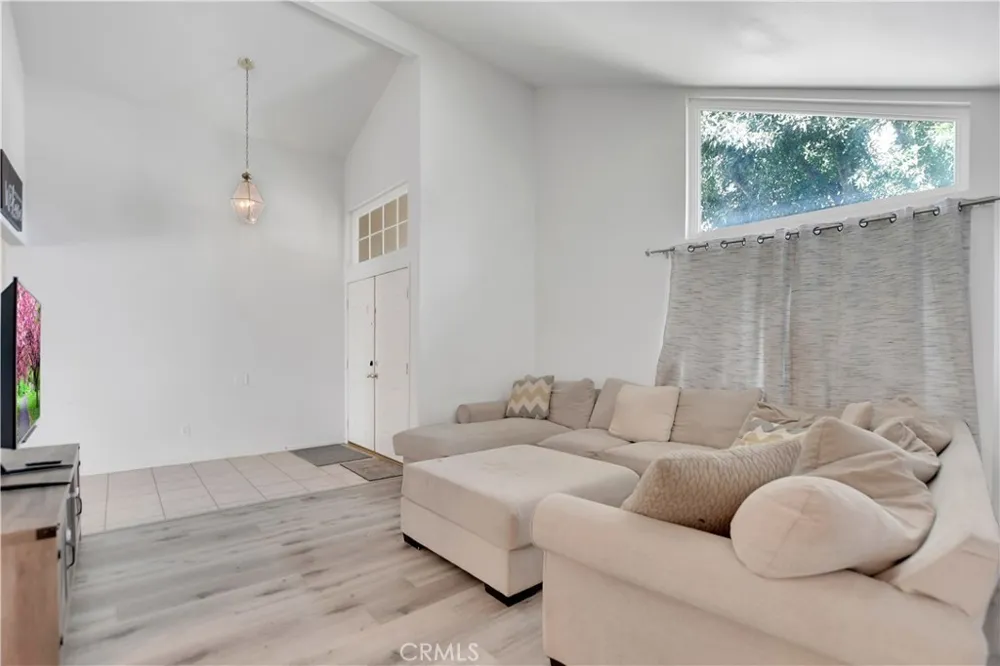 965 Hardwick Beaumont, CA 92223