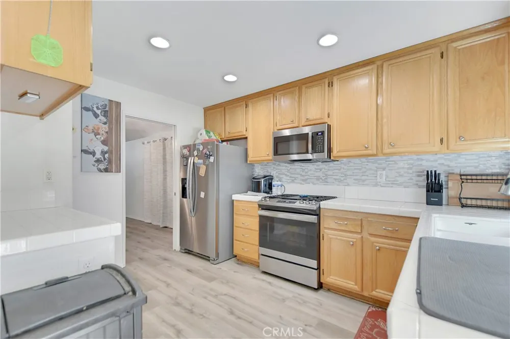 965 Hardwick Beaumont, CA 92223