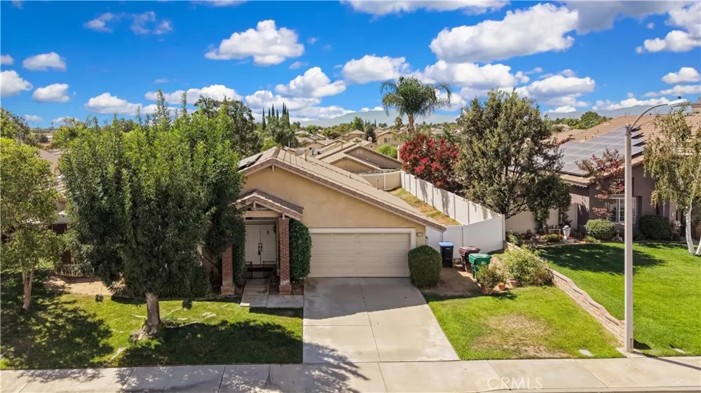 965 Hardwick Beaumont, CA 92223