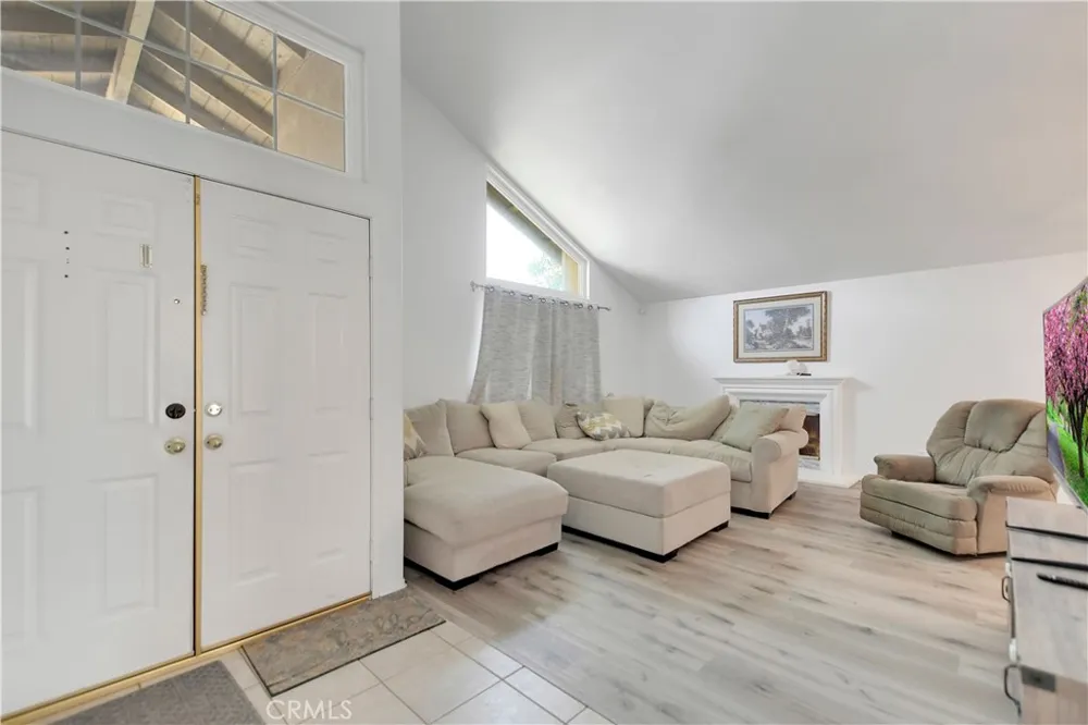 965 Hardwick Beaumont, CA 92223