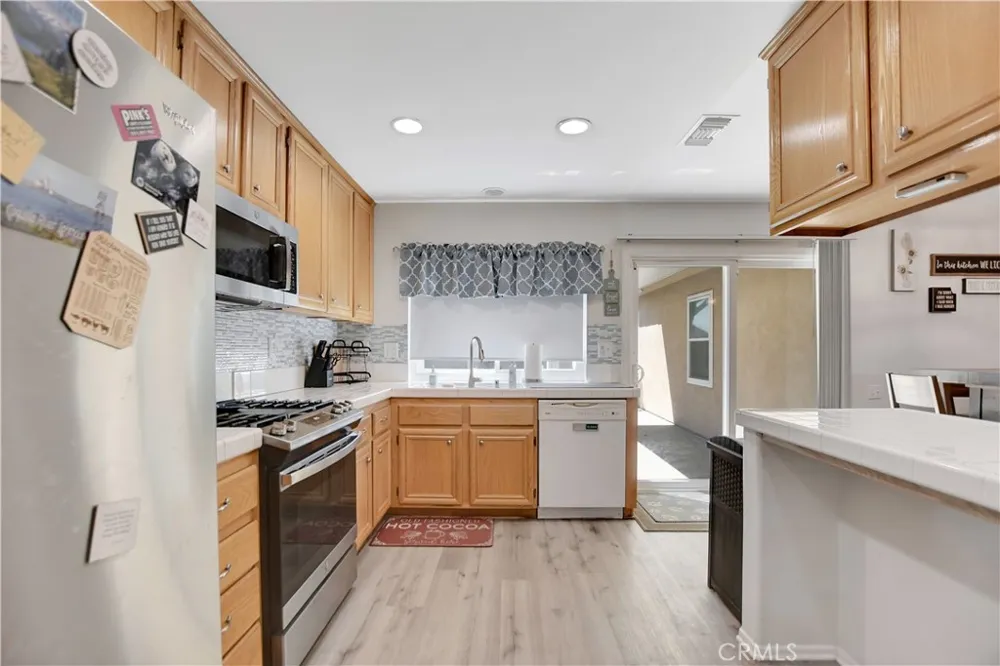 965 Hardwick Beaumont, CA 92223