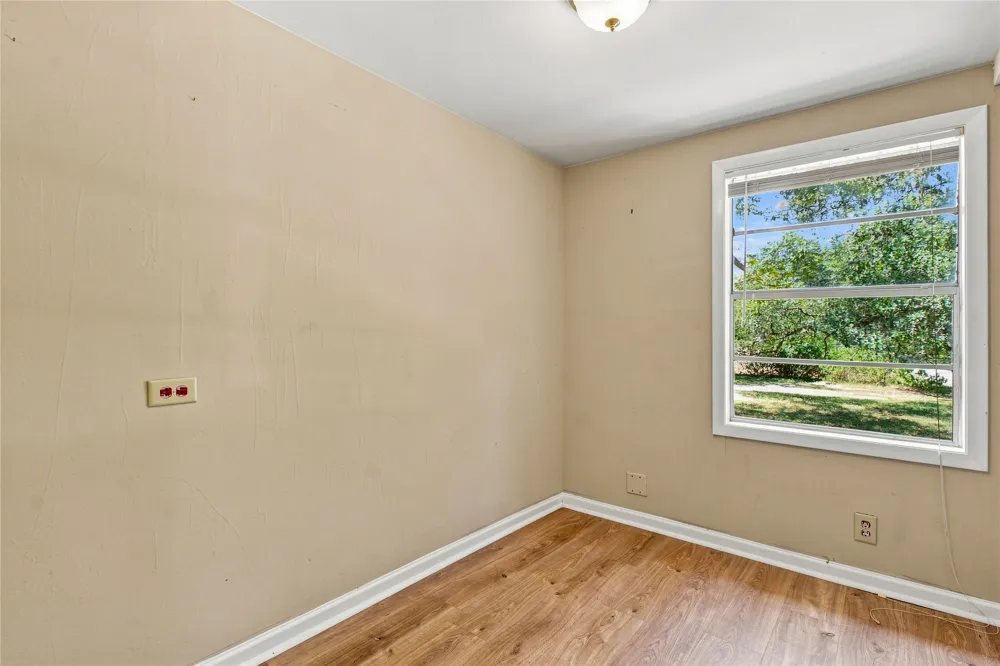 606 Harmons Way San Marcos, TX 78666
