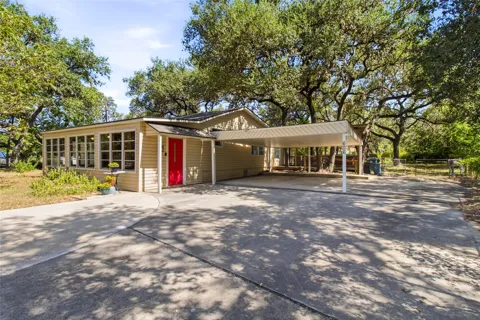 606 Harmons Way