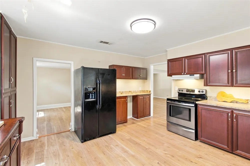 606 Harmons Way San Marcos, TX 78666