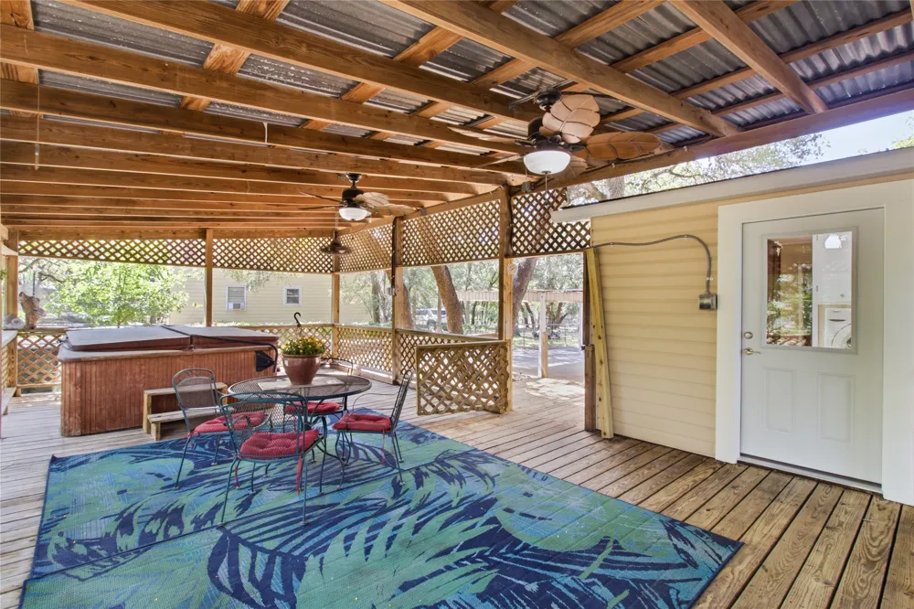 606 Harmons Way San Marcos, TX 78666