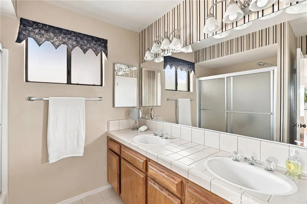 1543 Atlantic City Grover Beach, CA 93433