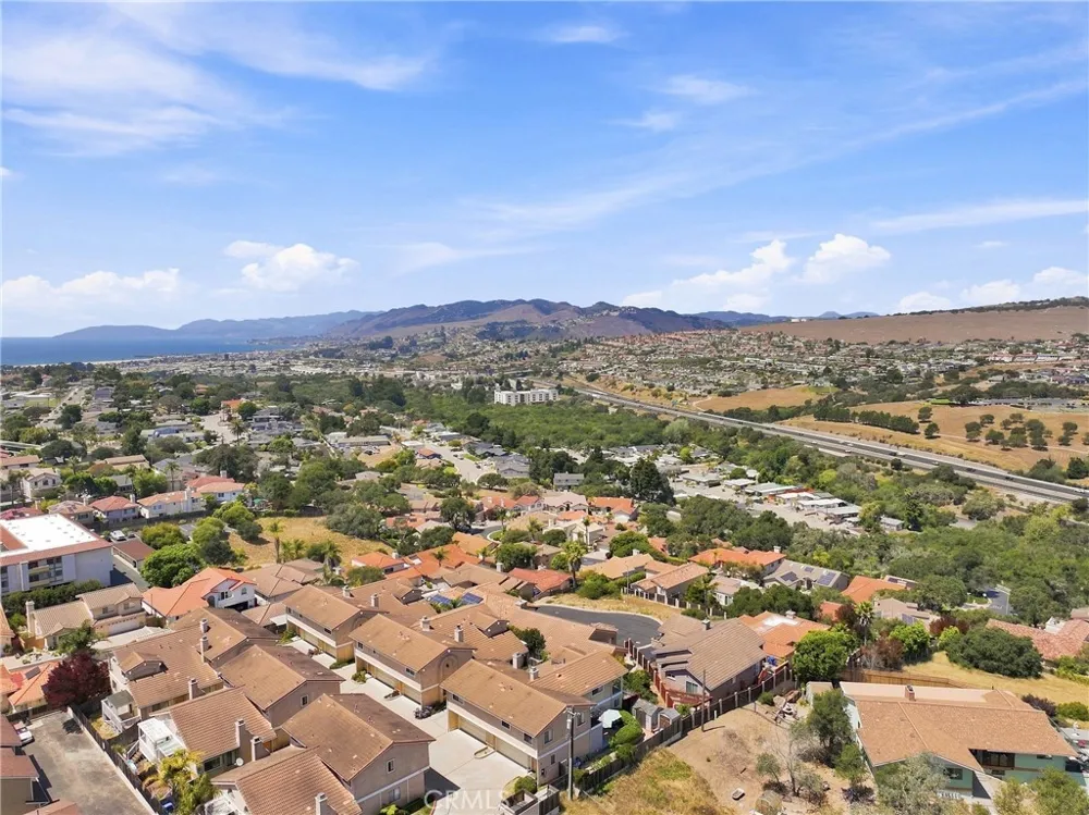 1543 Atlantic City Grover Beach, CA 93433