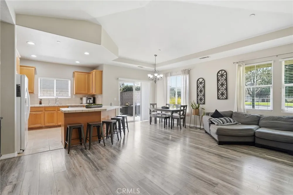 2354 Eastbury Santa Maria, CA 93455