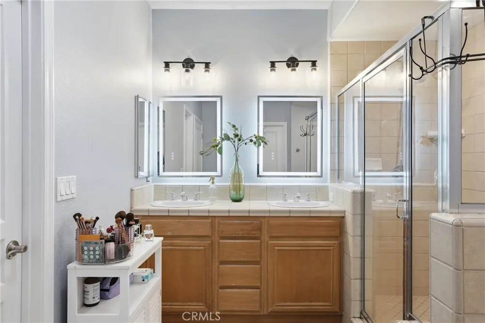 2354 Eastbury Santa Maria, CA 93455