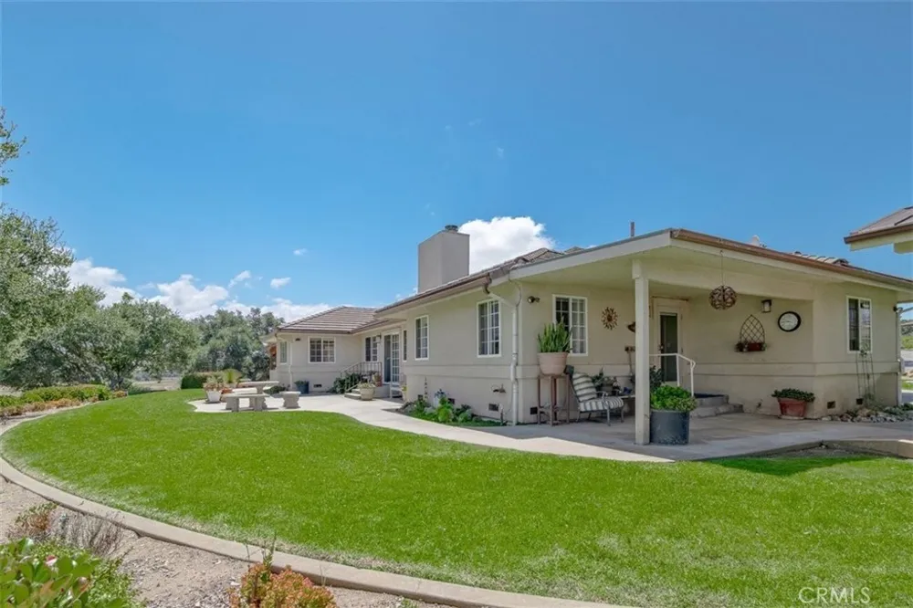 688 Willow Road Nipomo, CA 93444