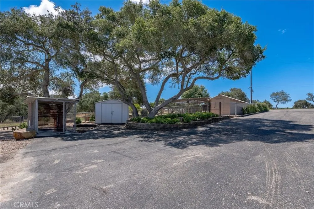 688 Willow Road Nipomo, CA 93444