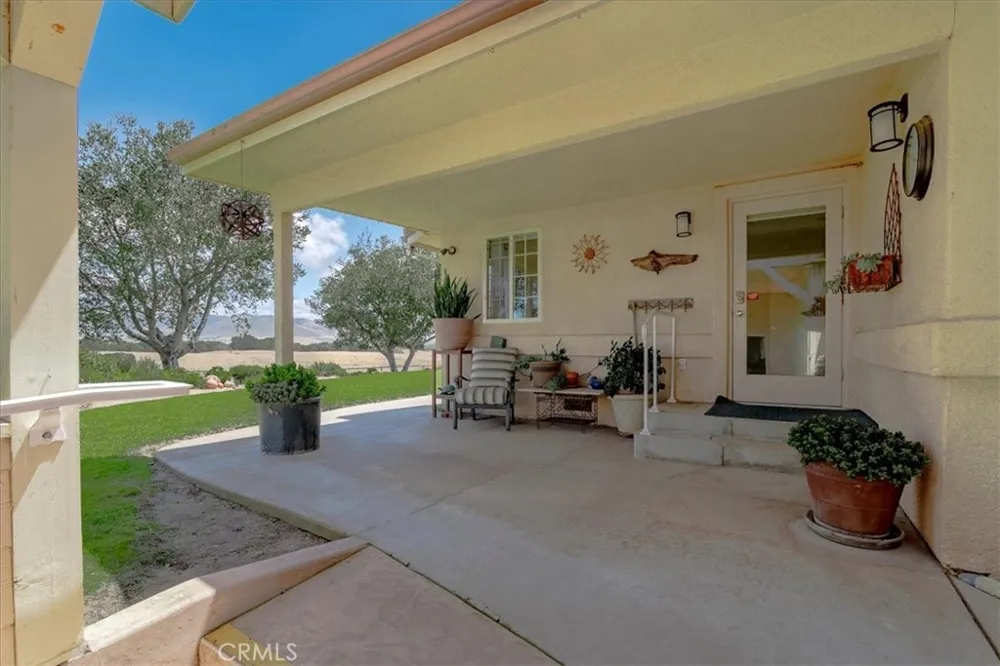 688 Willow Road Nipomo, CA 93444