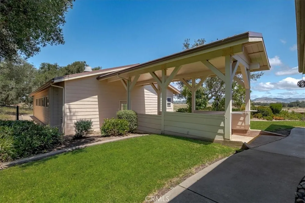 688 Willow Road Nipomo, CA 93444
