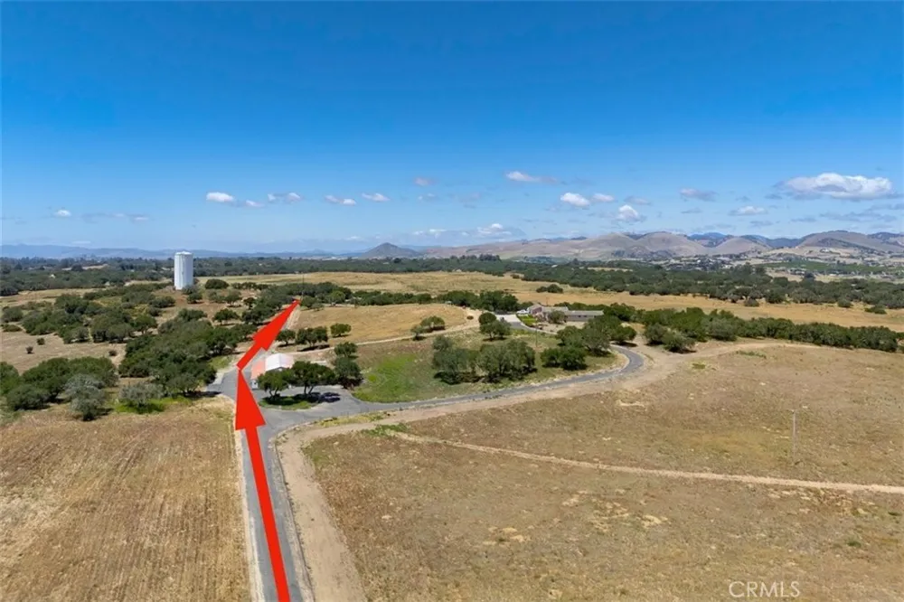 688 Willow Road Nipomo, CA 93444