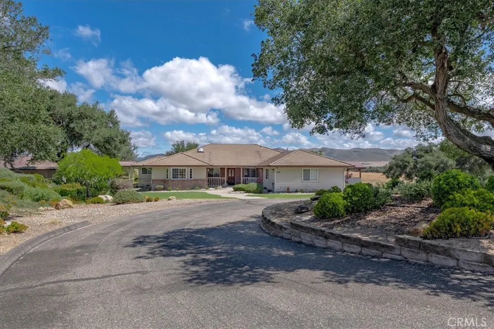 688 Willow Road Nipomo, CA 93444