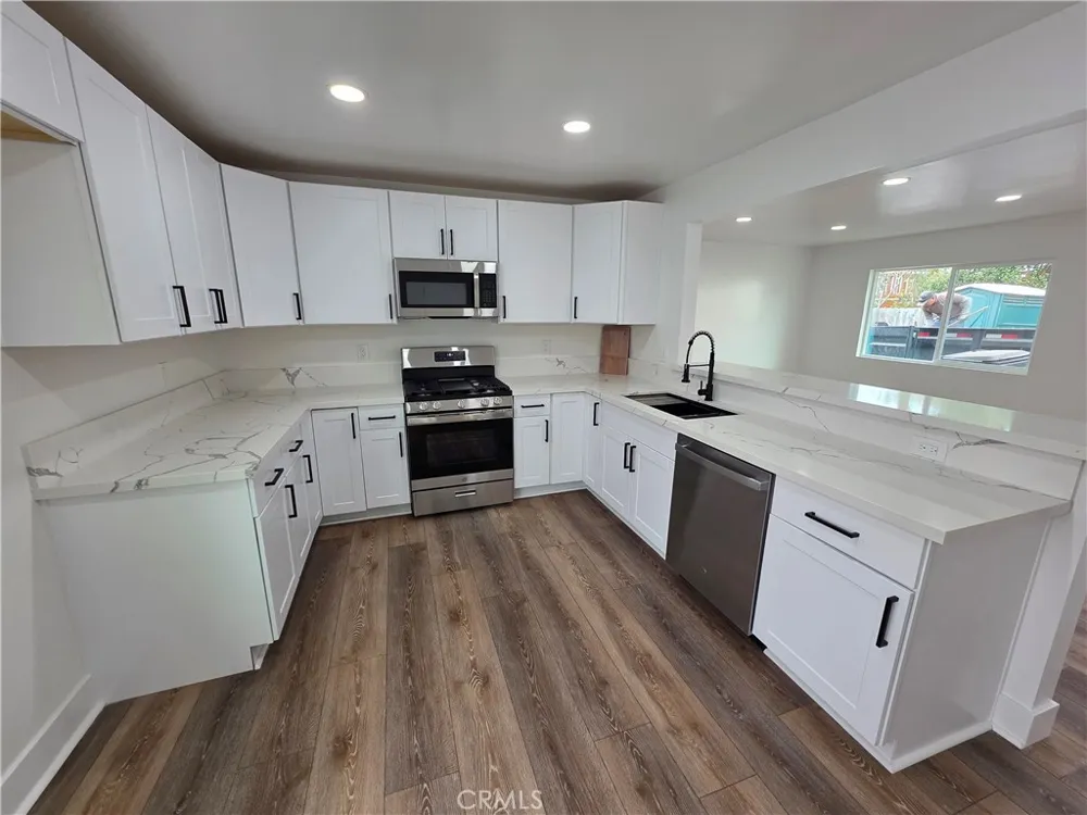 558 Atlantic City #B Grover Beach, CA 93433