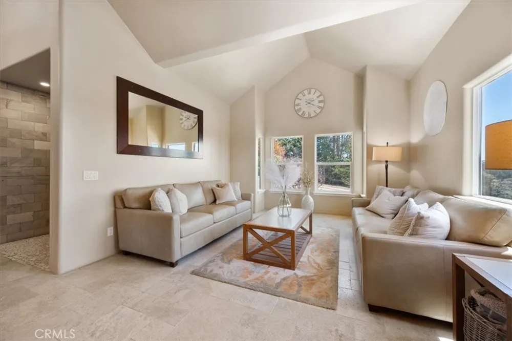 884 Auklet Court Arroyo Grande, CA 93420