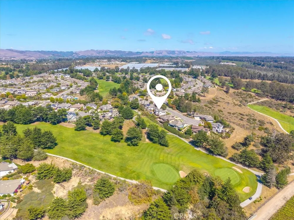 884 Auklet Court Arroyo Grande, CA 93420