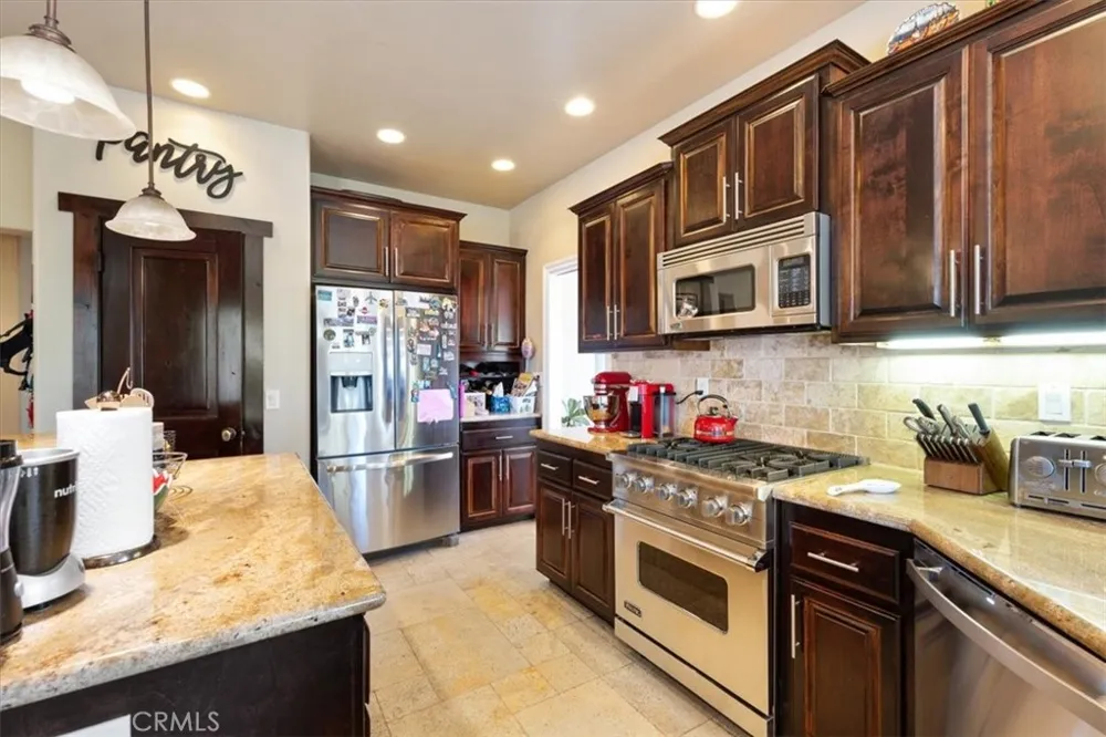 884 Auklet Court Arroyo Grande, CA 93420