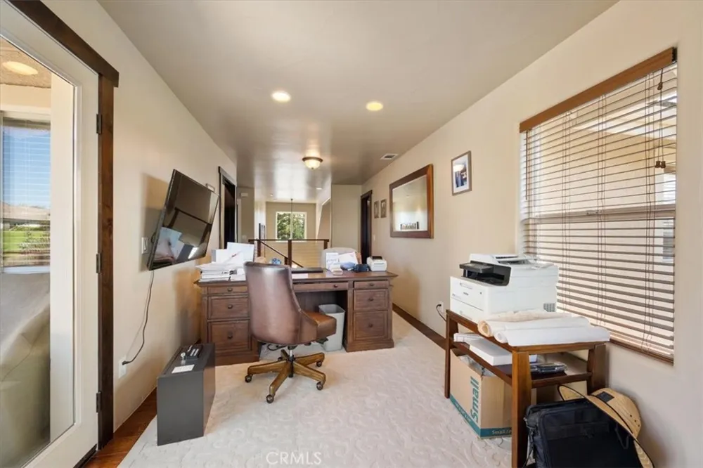 884 Auklet Court Arroyo Grande, CA 93420